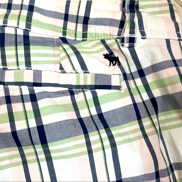 Y2K Abercrombie & Fitch Plaid Shorts - Picture 6 of 7